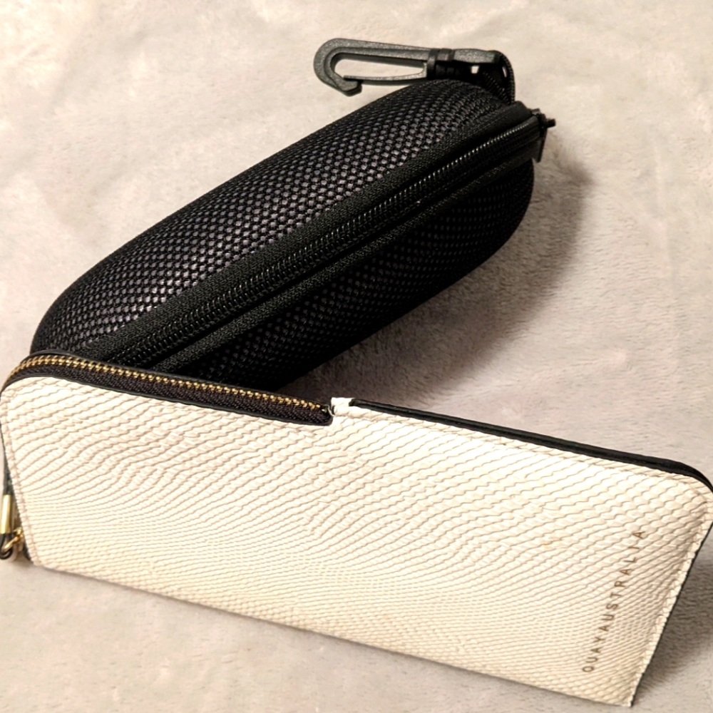 Pouch for glasses
